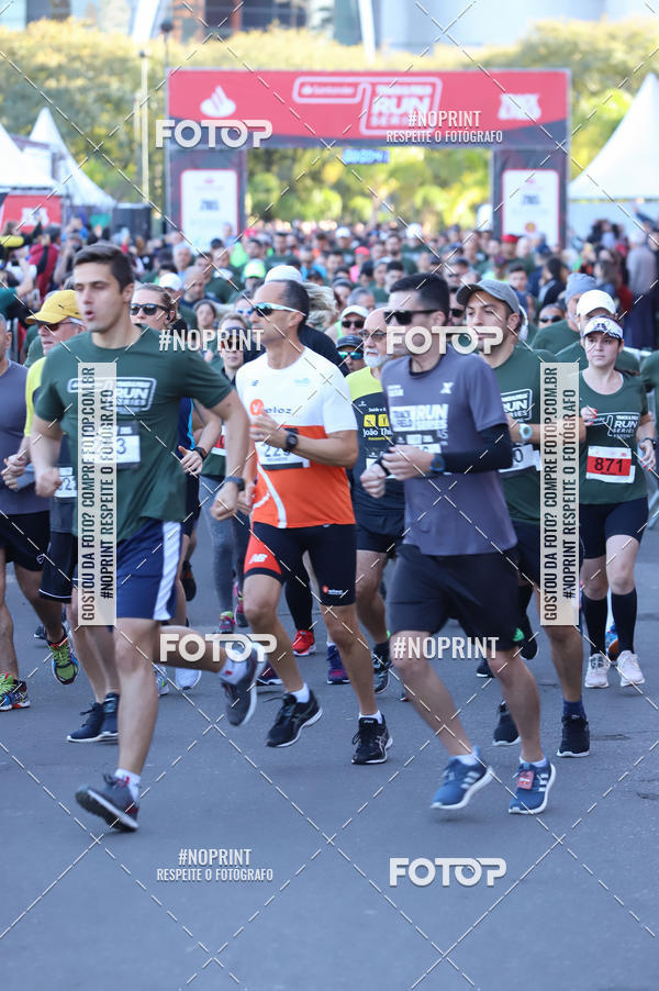 Buy your photos of the eventSANTANDER TRACK&FIELD RUN SERIES - Iguatemi Porto Alegre on Fotop
