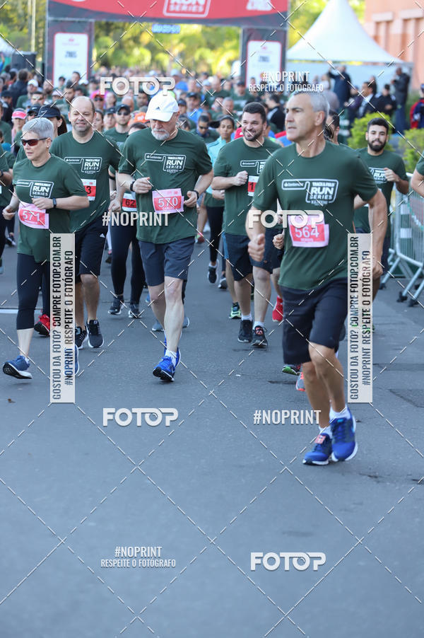 Buy your photos of the eventSANTANDER TRACK&FIELD RUN SERIES - Iguatemi Porto Alegre on Fotop