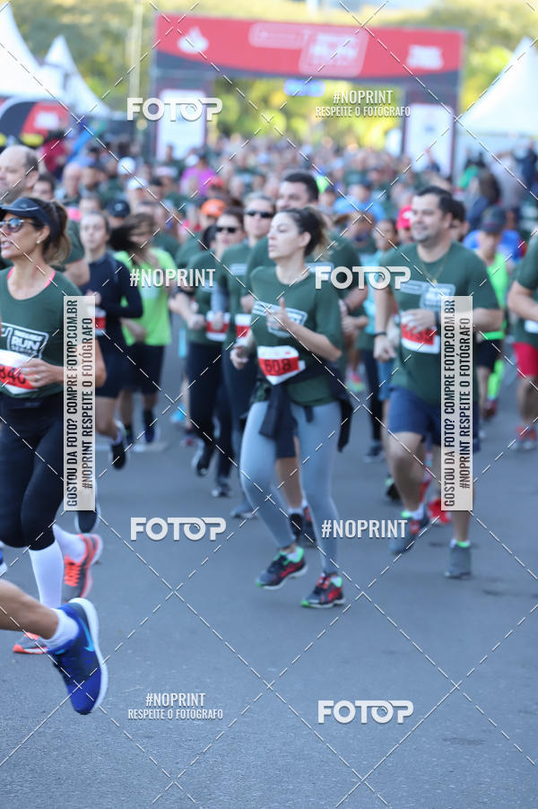 Buy your photos of the eventSANTANDER TRACK&FIELD RUN SERIES - Iguatemi Porto Alegre on Fotop