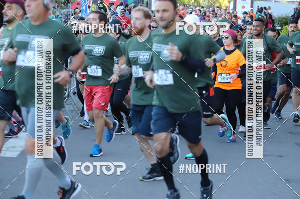 Buy your photos of the eventSANTANDER TRACK&FIELD RUN SERIES - Iguatemi Porto Alegre on Fotop