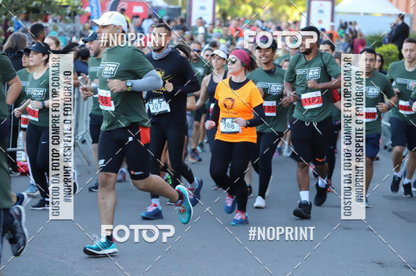 Buy your photos of the eventSANTANDER TRACK&FIELD RUN SERIES - Iguatemi Porto Alegre on Fotop