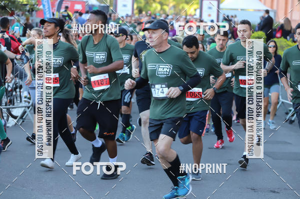 Buy your photos of the eventSANTANDER TRACK&FIELD RUN SERIES - Iguatemi Porto Alegre on Fotop