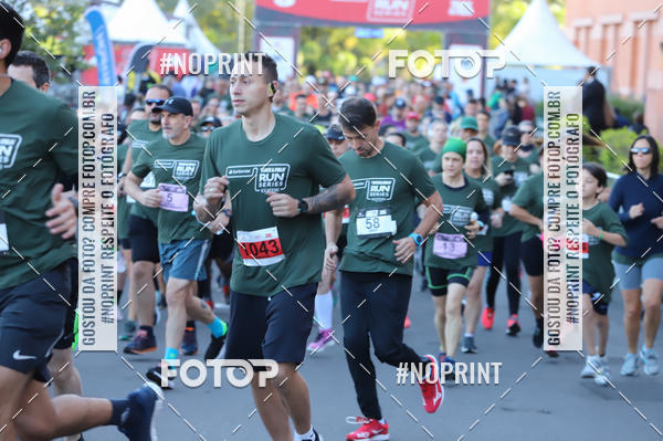 Buy your photos of the eventSANTANDER TRACK&FIELD RUN SERIES - Iguatemi Porto Alegre on Fotop