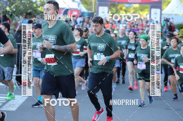 Buy your photos of the eventSANTANDER TRACK&FIELD RUN SERIES - Iguatemi Porto Alegre on Fotop