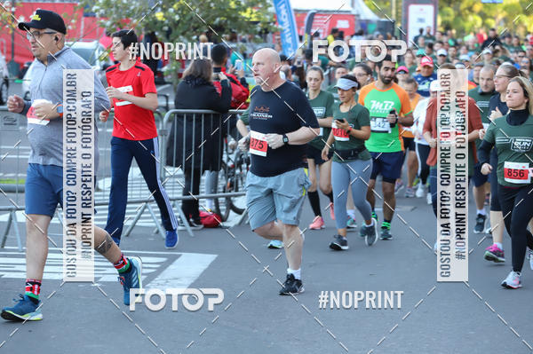 Buy your photos of the eventSANTANDER TRACK&FIELD RUN SERIES - Iguatemi Porto Alegre on Fotop