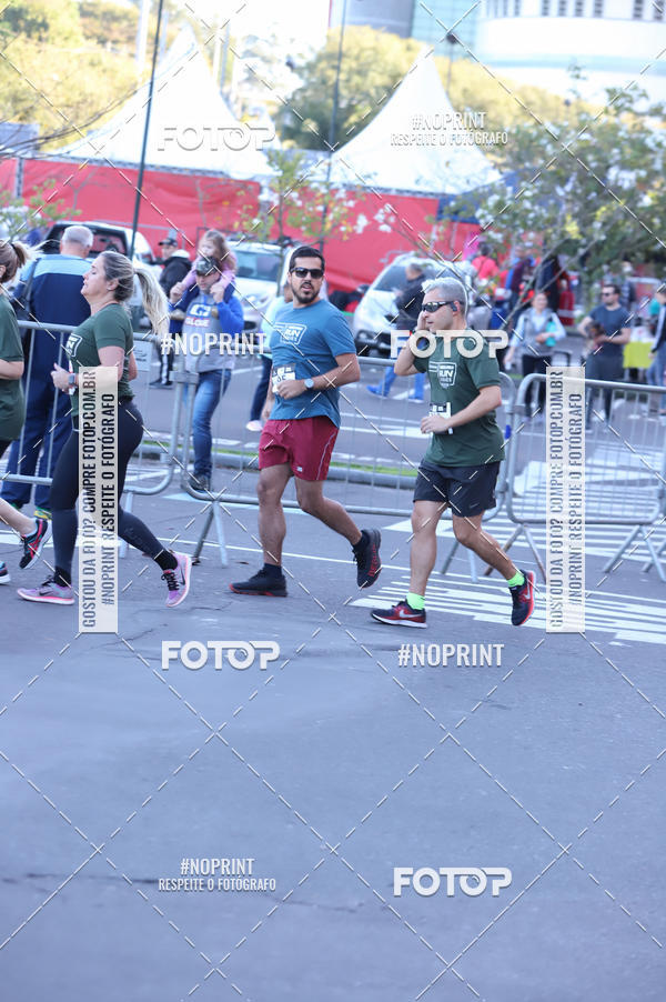 Buy your photos of the eventSANTANDER TRACK&FIELD RUN SERIES - Iguatemi Porto Alegre on Fotop