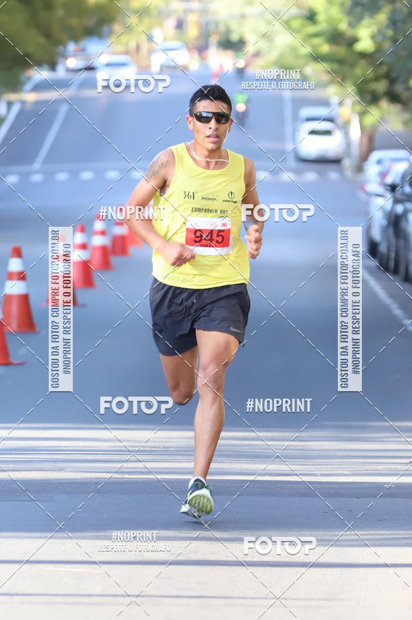 Buy your photos of the eventSANTANDER TRACK&FIELD RUN SERIES - Iguatemi Porto Alegre on Fotop
