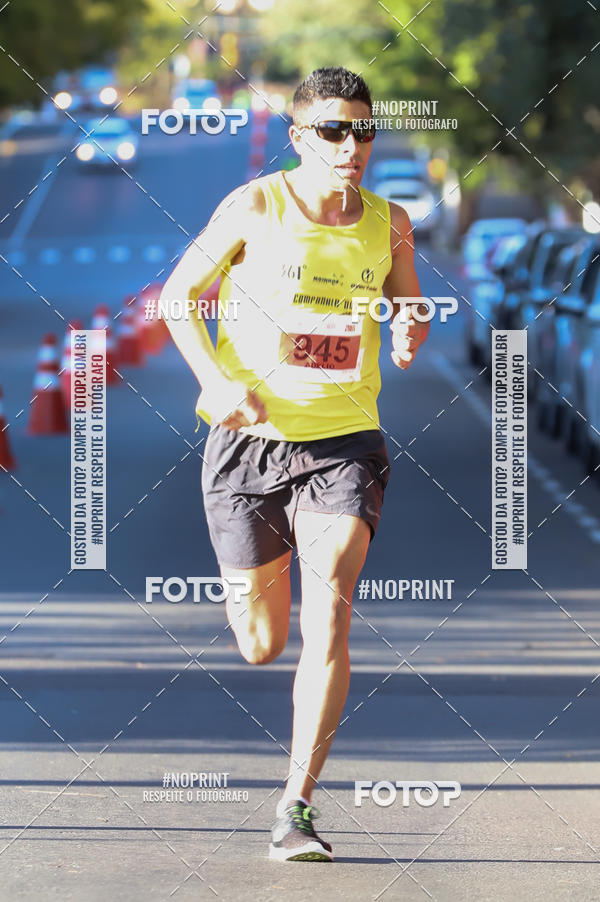 Buy your photos of the eventSANTANDER TRACK&FIELD RUN SERIES - Iguatemi Porto Alegre on Fotop