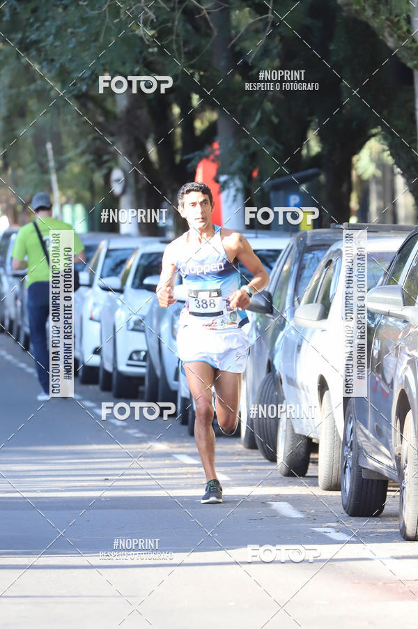 Buy your photos of the eventSANTANDER TRACK&FIELD RUN SERIES - Iguatemi Porto Alegre on Fotop