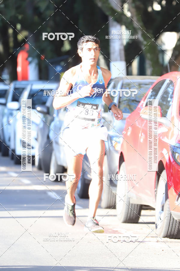 Buy your photos of the eventSANTANDER TRACK&FIELD RUN SERIES - Iguatemi Porto Alegre on Fotop