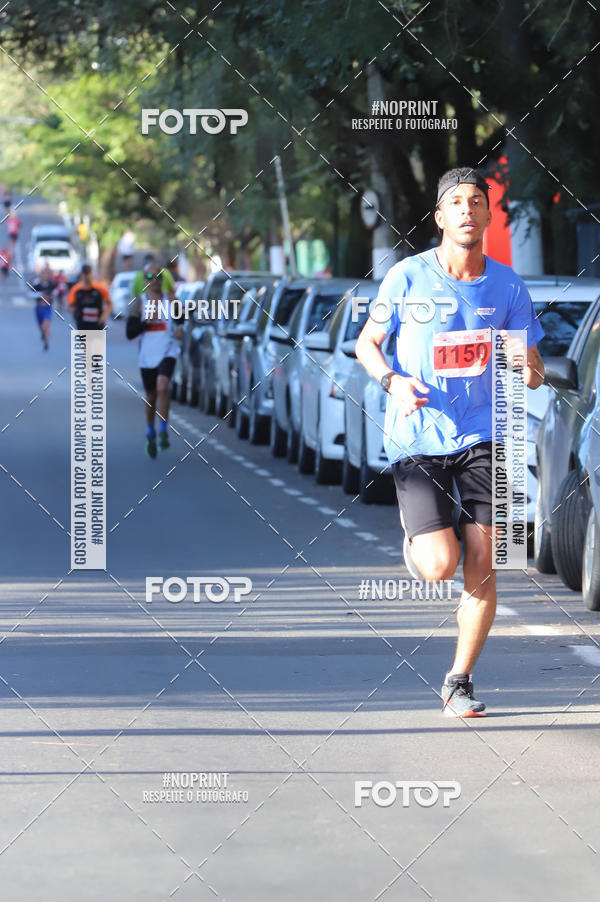 Buy your photos of the eventSANTANDER TRACK&FIELD RUN SERIES - Iguatemi Porto Alegre on Fotop