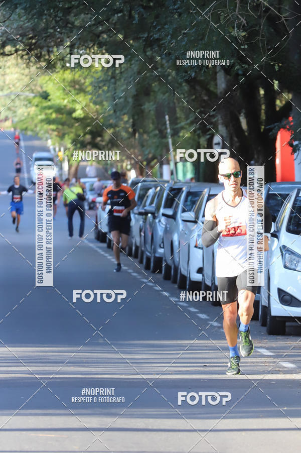 Buy your photos of the eventSANTANDER TRACK&FIELD RUN SERIES - Iguatemi Porto Alegre on Fotop