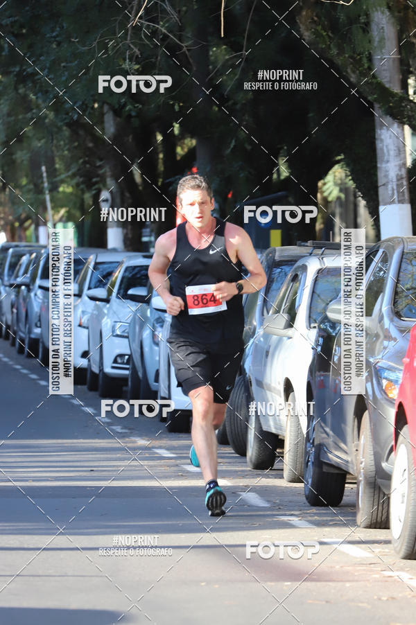Buy your photos of the eventSANTANDER TRACK&FIELD RUN SERIES - Iguatemi Porto Alegre on Fotop