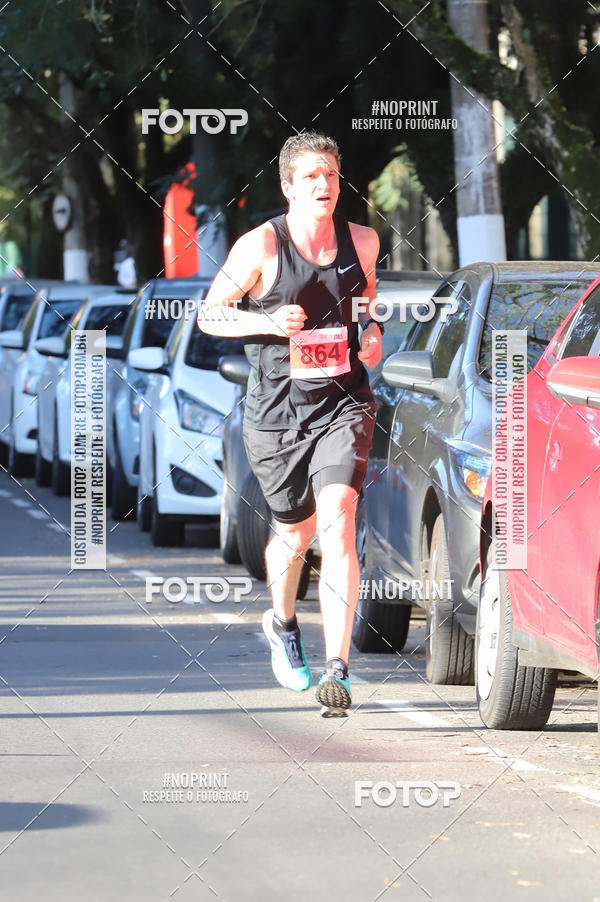 Buy your photos of the eventSANTANDER TRACK&FIELD RUN SERIES - Iguatemi Porto Alegre on Fotop