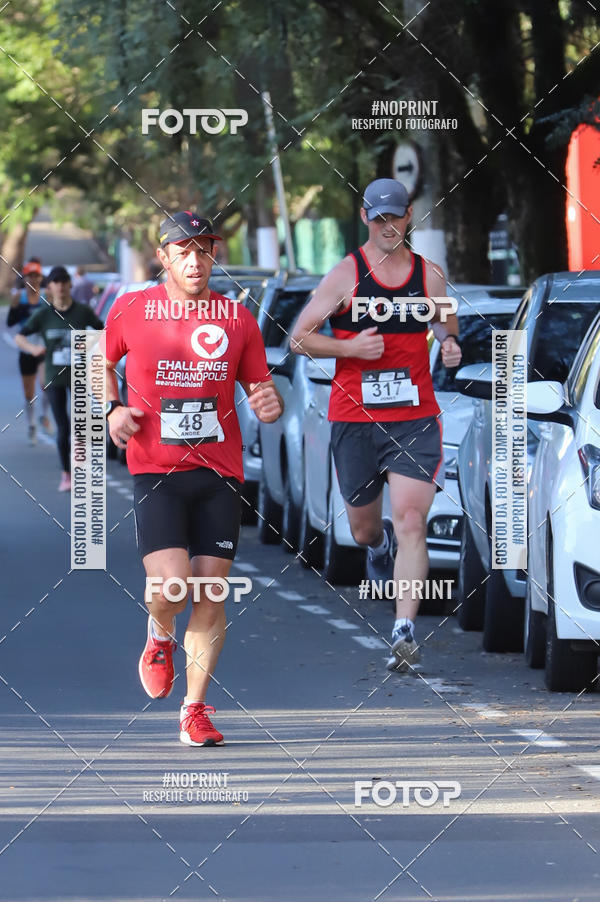 Buy your photos of the eventSANTANDER TRACK&FIELD RUN SERIES - Iguatemi Porto Alegre on Fotop