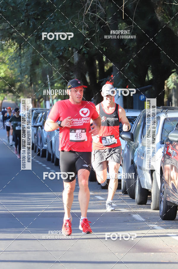 Buy your photos of the eventSANTANDER TRACK&FIELD RUN SERIES - Iguatemi Porto Alegre on Fotop