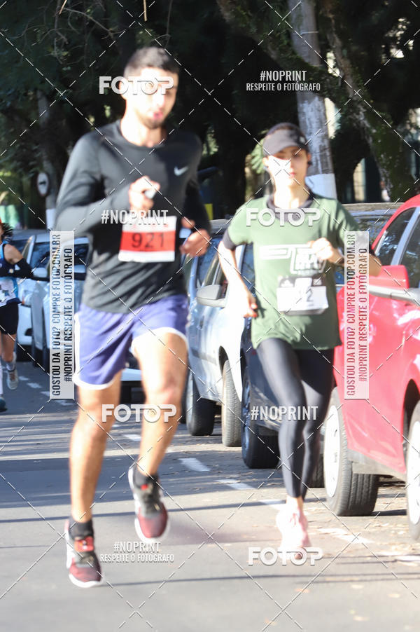 Buy your photos of the eventSANTANDER TRACK&FIELD RUN SERIES - Iguatemi Porto Alegre on Fotop