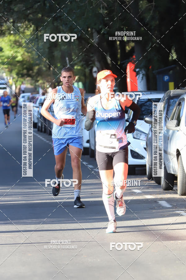 Buy your photos of the eventSANTANDER TRACK&FIELD RUN SERIES - Iguatemi Porto Alegre on Fotop