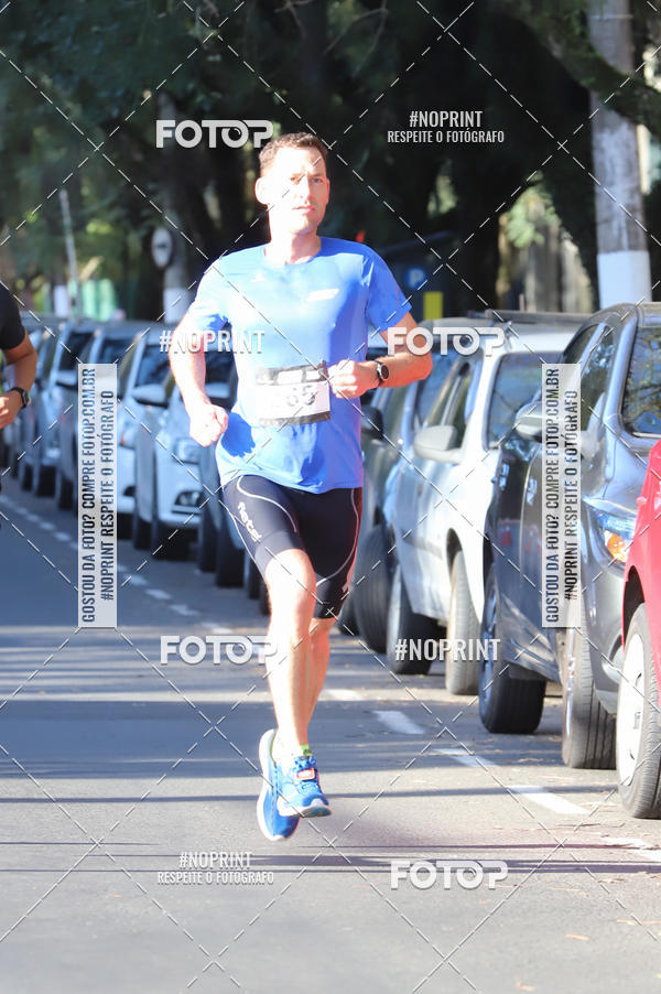 Buy your photos of the eventSANTANDER TRACK&FIELD RUN SERIES - Iguatemi Porto Alegre on Fotop