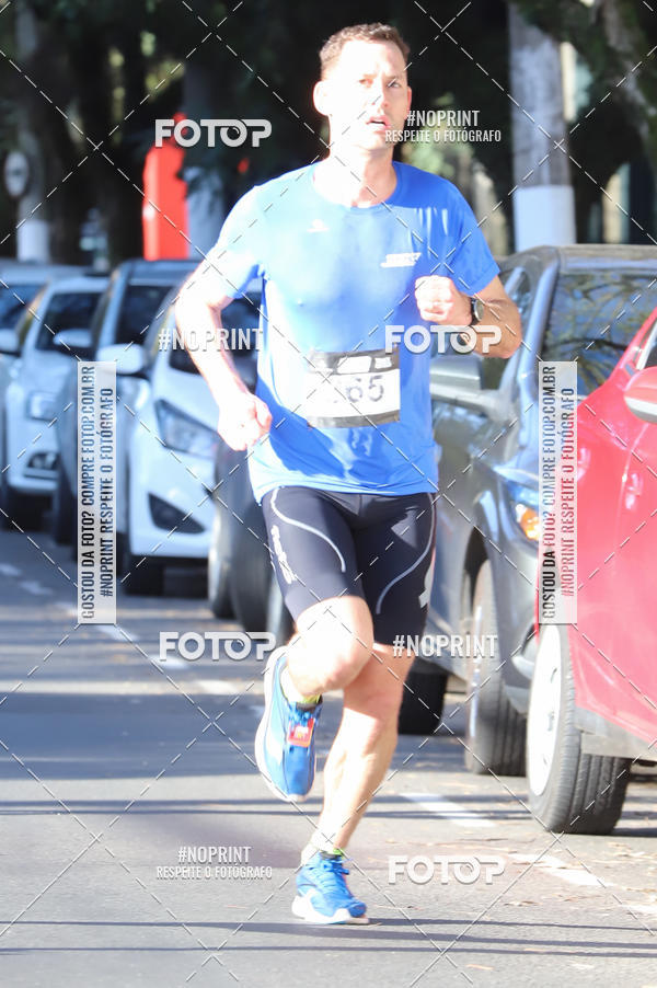 Buy your photos of the eventSANTANDER TRACK&FIELD RUN SERIES - Iguatemi Porto Alegre on Fotop