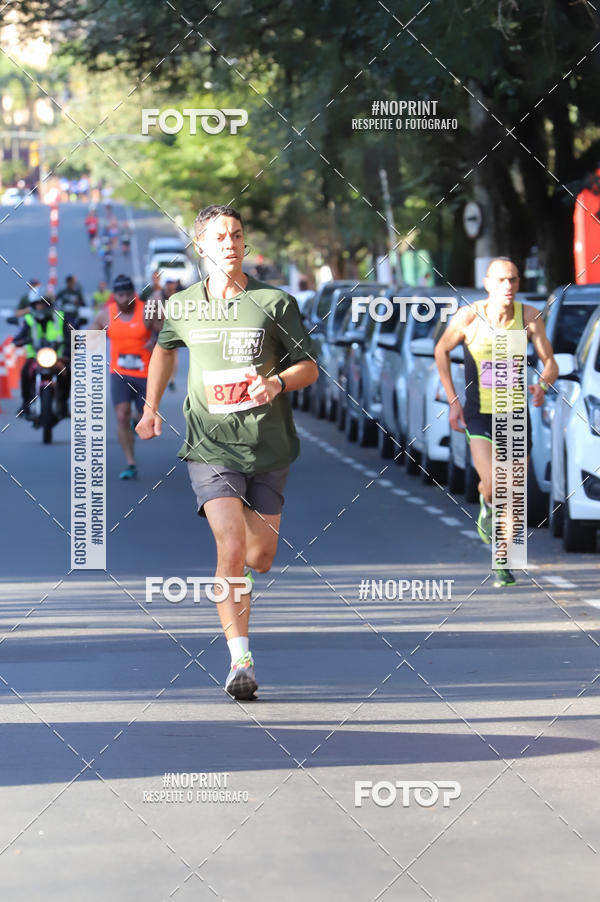 Buy your photos of the eventSANTANDER TRACK&FIELD RUN SERIES - Iguatemi Porto Alegre on Fotop