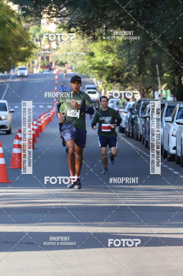 Buy your photos of the eventSANTANDER TRACK&FIELD RUN SERIES - Iguatemi Porto Alegre on Fotop
