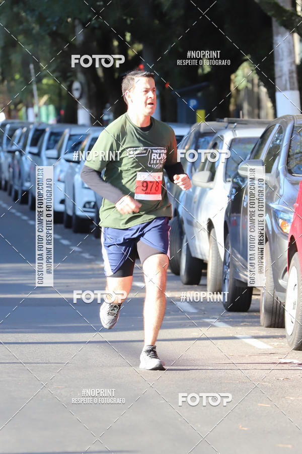Buy your photos of the eventSANTANDER TRACK&FIELD RUN SERIES - Iguatemi Porto Alegre on Fotop