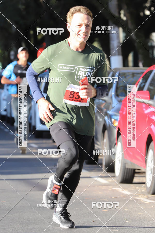 Buy your photos of the eventSANTANDER TRACK&FIELD RUN SERIES - Iguatemi Porto Alegre on Fotop