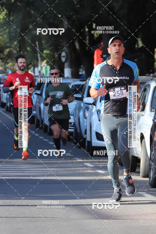 Buy your photos of the eventSANTANDER TRACK&FIELD RUN SERIES - Iguatemi Porto Alegre on Fotop