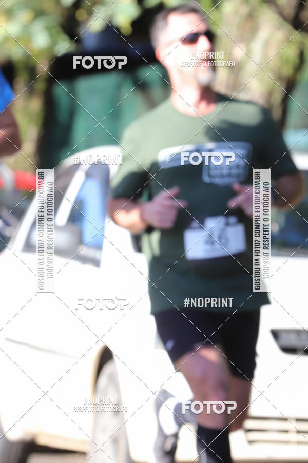 Buy your photos of the eventSANTANDER TRACK&FIELD RUN SERIES - Iguatemi Porto Alegre on Fotop