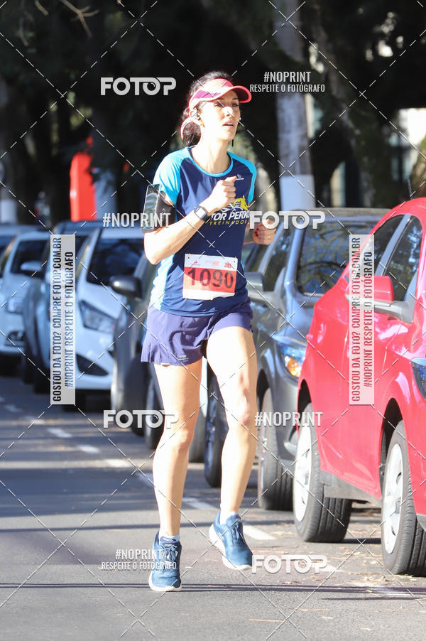 Buy your photos of the eventSANTANDER TRACK&FIELD RUN SERIES - Iguatemi Porto Alegre on Fotop