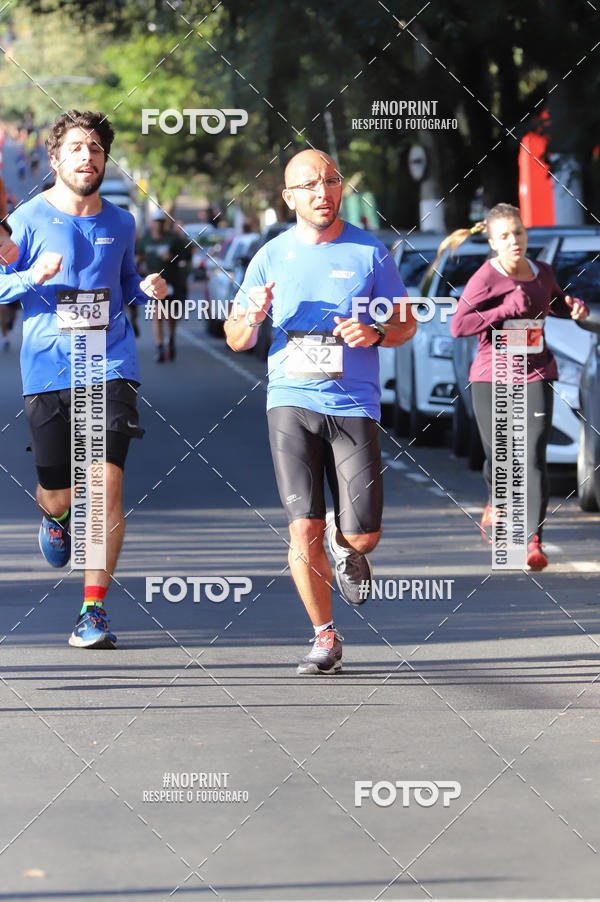 Buy your photos of the eventSANTANDER TRACK&FIELD RUN SERIES - Iguatemi Porto Alegre on Fotop