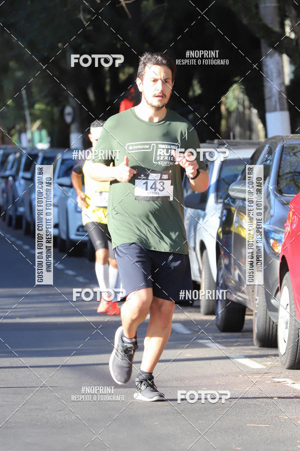 Buy your photos of the eventSANTANDER TRACK&FIELD RUN SERIES - Iguatemi Porto Alegre on Fotop
