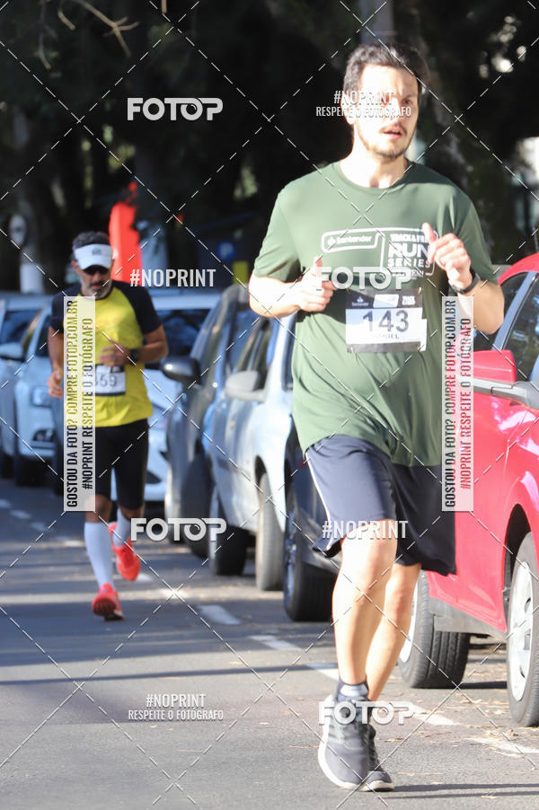 Buy your photos of the eventSANTANDER TRACK&FIELD RUN SERIES - Iguatemi Porto Alegre on Fotop