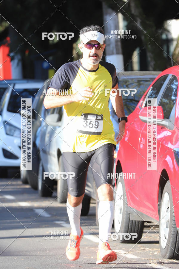 Buy your photos of the eventSANTANDER TRACK&FIELD RUN SERIES - Iguatemi Porto Alegre on Fotop