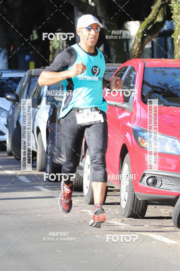 Buy your photos of the eventSANTANDER TRACK&FIELD RUN SERIES - Iguatemi Porto Alegre on Fotop