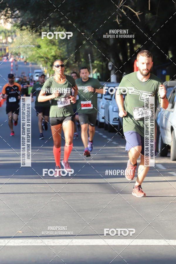 Buy your photos of the eventSANTANDER TRACK&FIELD RUN SERIES - Iguatemi Porto Alegre on Fotop