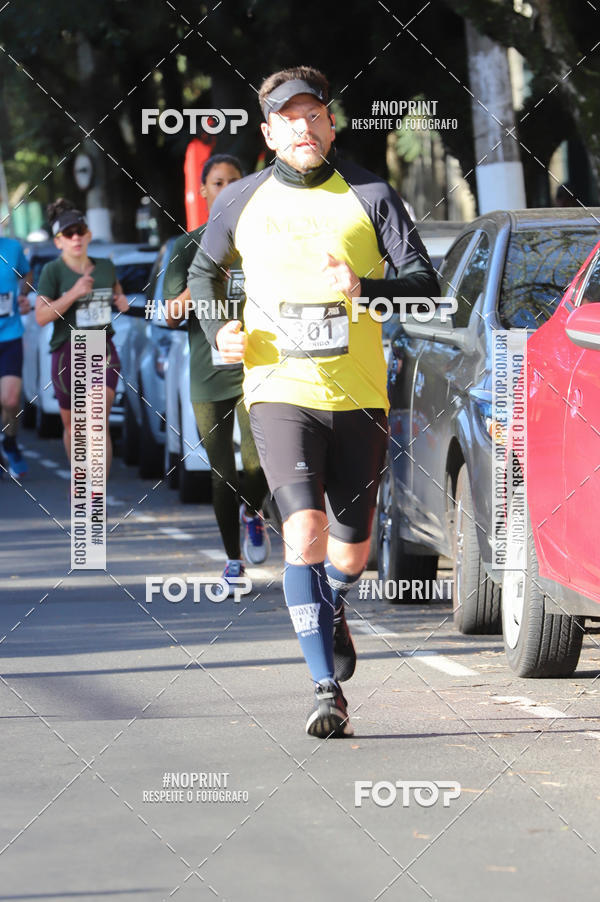 Buy your photos of the eventSANTANDER TRACK&FIELD RUN SERIES - Iguatemi Porto Alegre on Fotop
