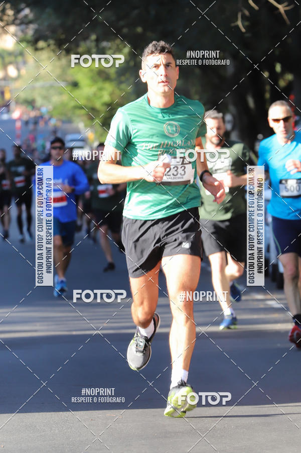 Buy your photos of the eventSANTANDER TRACK&FIELD RUN SERIES - Iguatemi Porto Alegre on Fotop