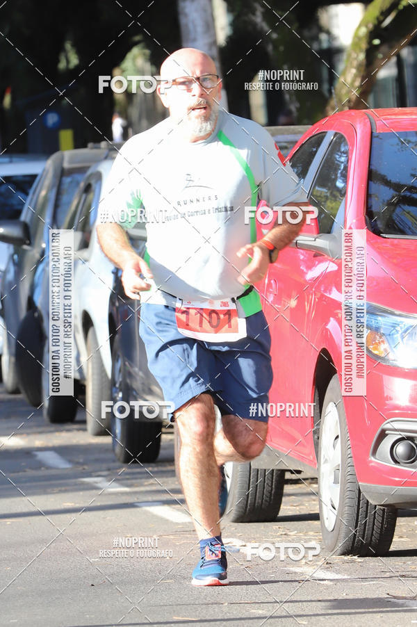 Buy your photos of the eventSANTANDER TRACK&FIELD RUN SERIES - Iguatemi Porto Alegre on Fotop