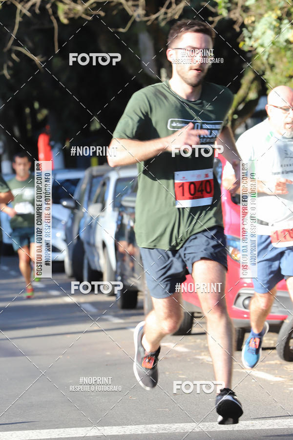 Buy your photos of the eventSANTANDER TRACK&FIELD RUN SERIES - Iguatemi Porto Alegre on Fotop