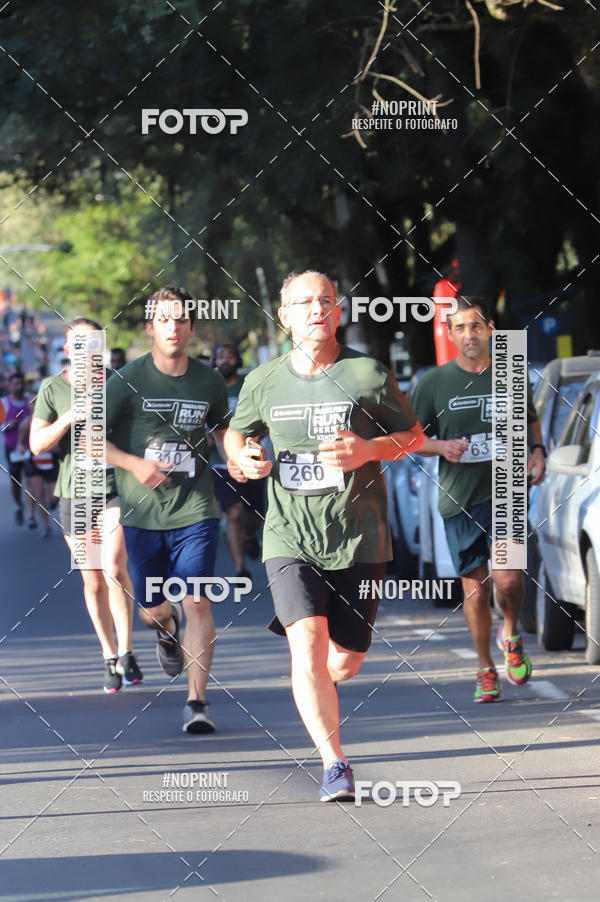 Buy your photos of the eventSANTANDER TRACK&FIELD RUN SERIES - Iguatemi Porto Alegre on Fotop