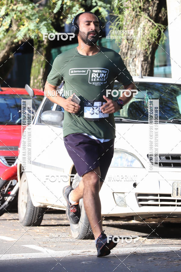 Buy your photos of the eventSANTANDER TRACK&FIELD RUN SERIES - Iguatemi Porto Alegre on Fotop