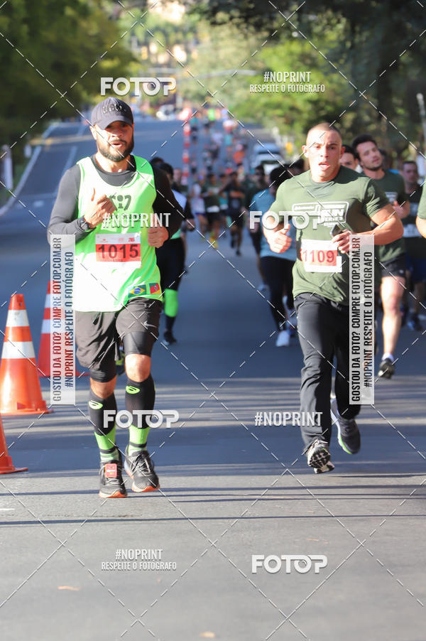 Buy your photos of the eventSANTANDER TRACK&FIELD RUN SERIES - Iguatemi Porto Alegre on Fotop