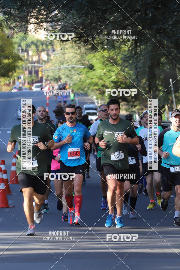Buy your photos of the eventSANTANDER TRACK&FIELD RUN SERIES - Iguatemi Porto Alegre on Fotop