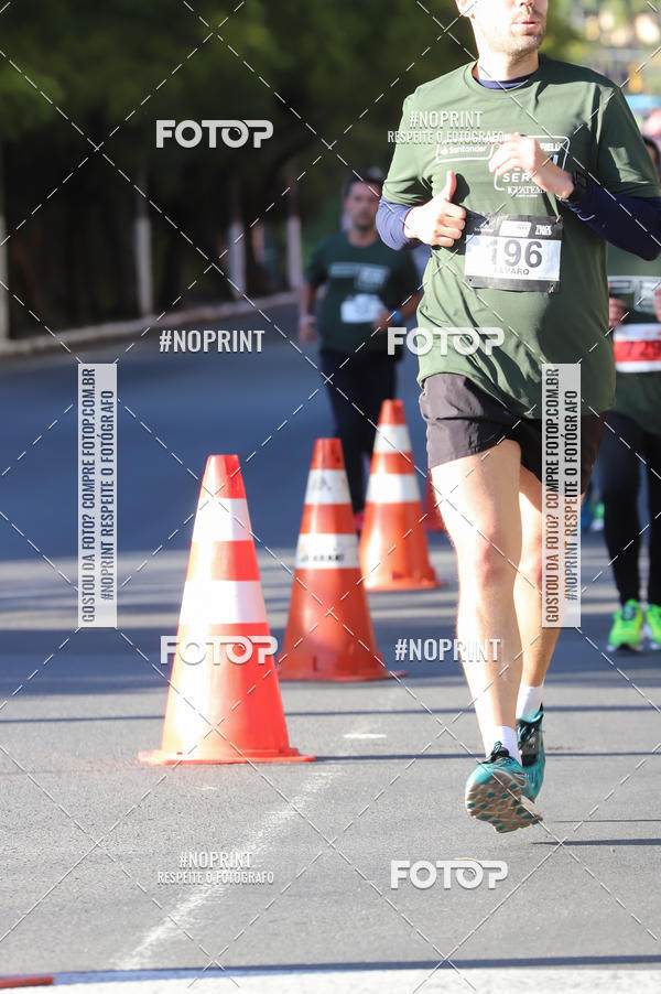 Buy your photos of the eventSANTANDER TRACK&FIELD RUN SERIES - Iguatemi Porto Alegre on Fotop