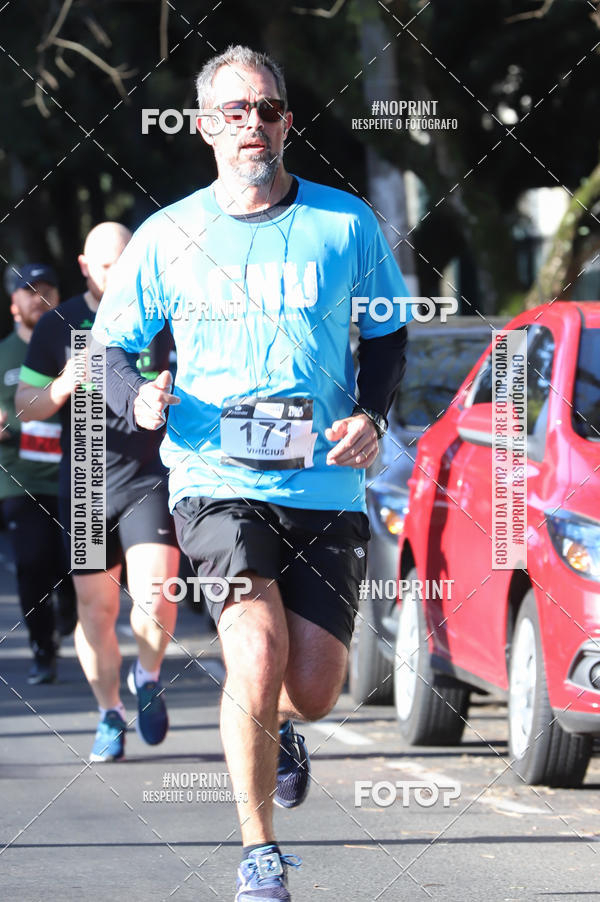 Buy your photos of the eventSANTANDER TRACK&FIELD RUN SERIES - Iguatemi Porto Alegre on Fotop
