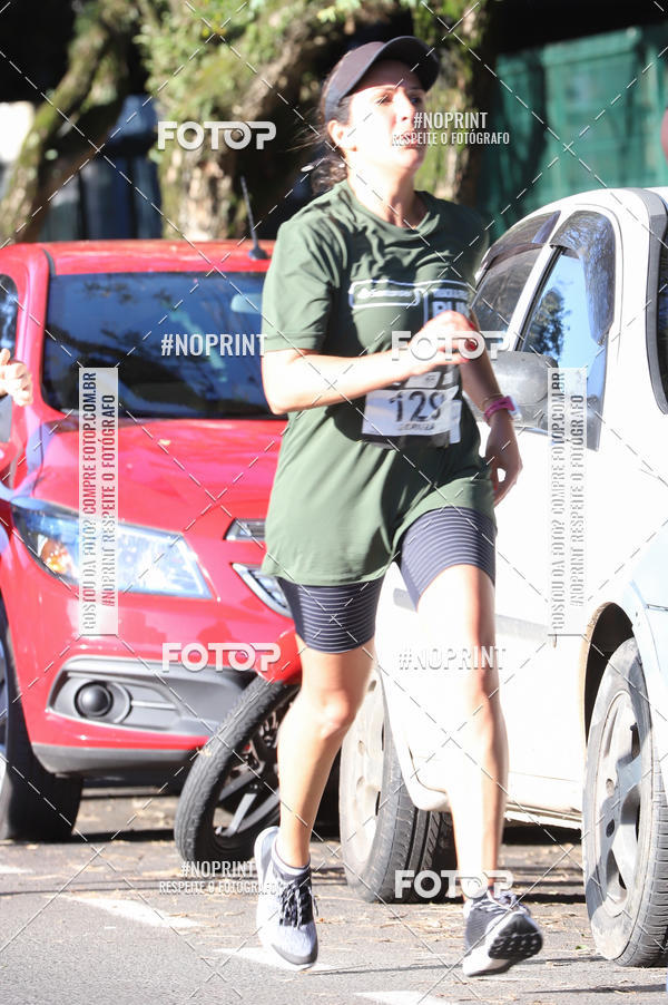 Buy your photos of the eventSANTANDER TRACK&FIELD RUN SERIES - Iguatemi Porto Alegre on Fotop