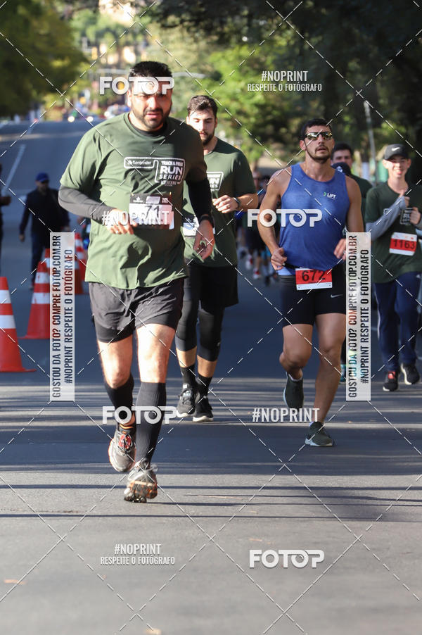 Buy your photos of the eventSANTANDER TRACK&FIELD RUN SERIES - Iguatemi Porto Alegre on Fotop