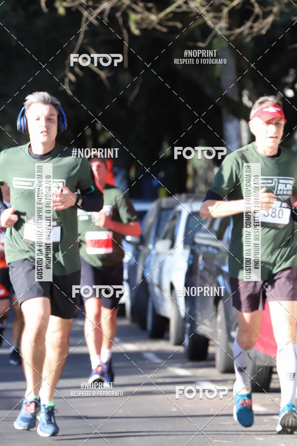 Buy your photos of the eventSANTANDER TRACK&FIELD RUN SERIES - Iguatemi Porto Alegre on Fotop